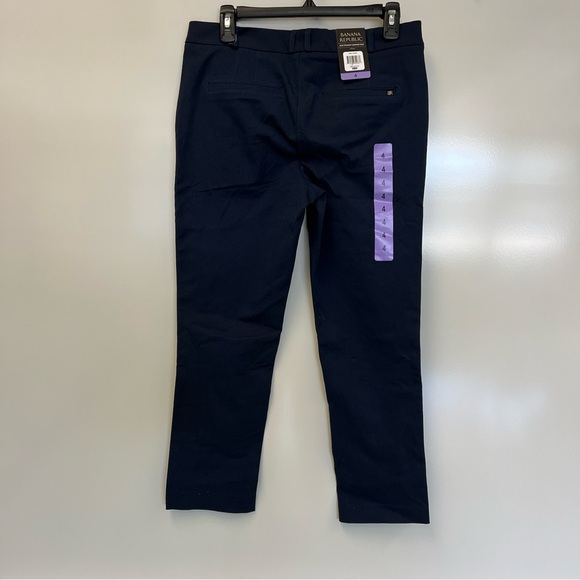 Banana Republic Ladies Slim Straight Cropped Pant Size 4 NWT - Picture 2 of 4